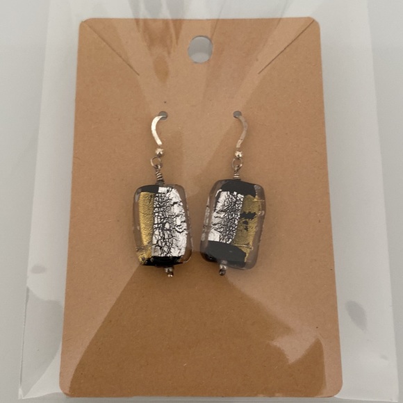 Stunning Resin Earrings - Picture 4 of 5
